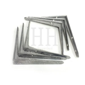 เท้าแขนมิเนียม