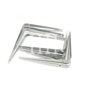 เท้าแขนเหล็ก